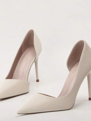 Beige pumps size 38 new