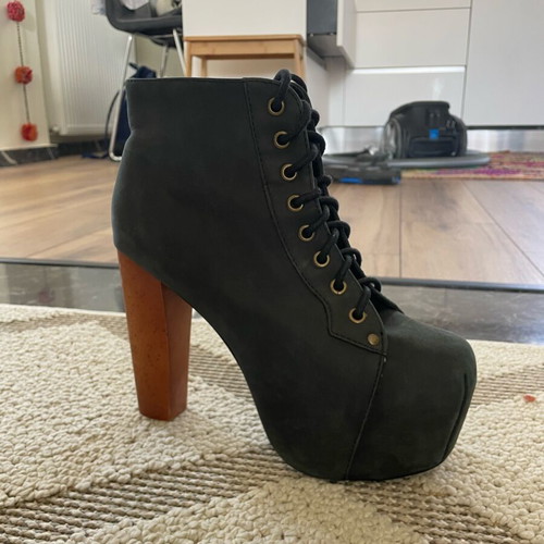 Jeffrey Campbell Lita boots black, like new, size 39