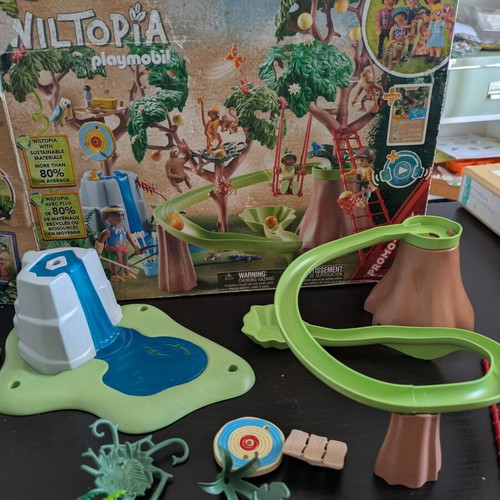 Playmobil Wiltopia Tropical Jungle Playground set used with box and instructions
