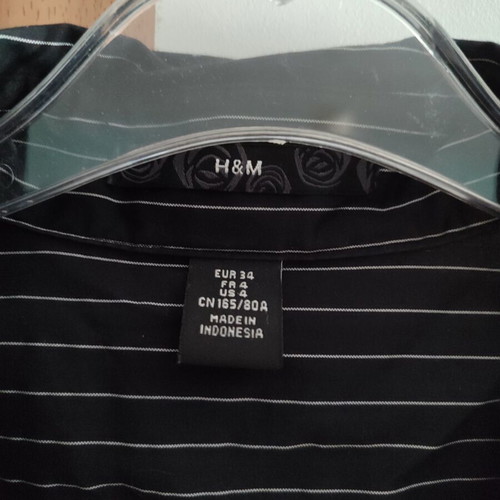 H&M Women's Black Shirt Like New, Slim Fit, XS