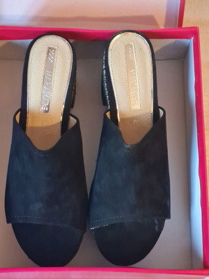 Summer sandals