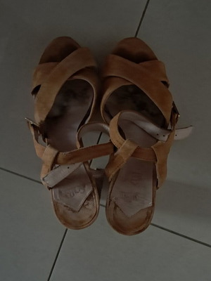 Minimal high-heeled sandals with ankle strap used, brown, size 39