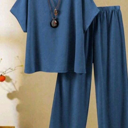 Set new, blue, size XL