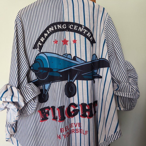 Women's shirt one size asymmetrical with balloon sleeves like new, multicolor