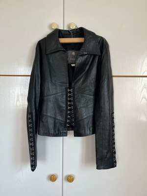 Кожено сако като ново, истинска агнешка кожа, черно