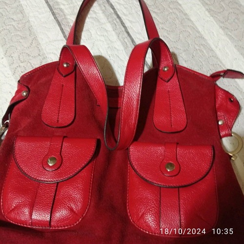 Salvatore Ferragamo red shoulder bag like new vintage authentic Italian
