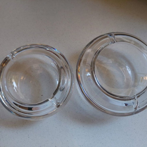 Morava crystal ashtrays new