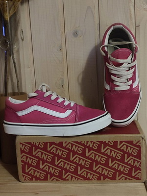 Vans Old Skool sneakers like new, size 35, fuchsia and white
