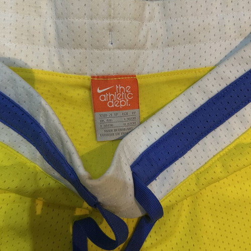 Nike shorts size S yellow like new