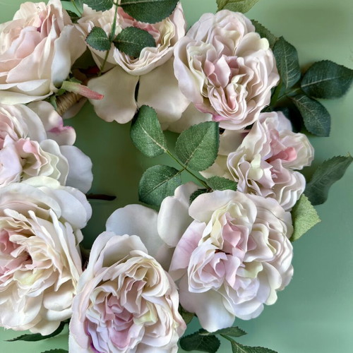 Wall wreath with light pink roses, like new, 29cm diameter