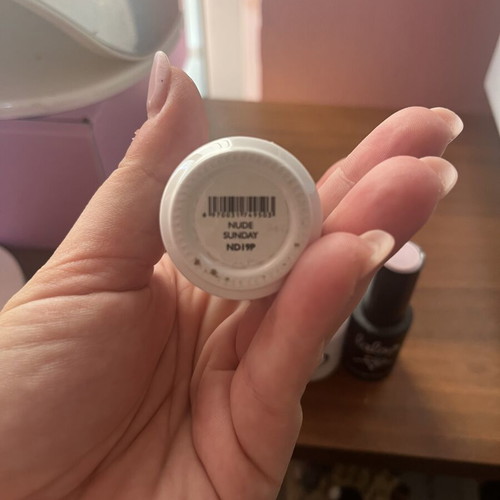 Semipermanent nail polishes pink-nude like new, set of 4