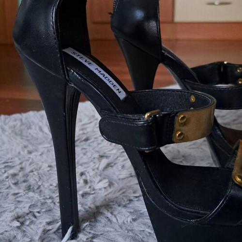 Steve Madden high heel sandals with gold details