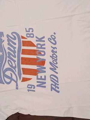 Tommy Hilfiger white t-shirt used, short sleeve, size M slim fit