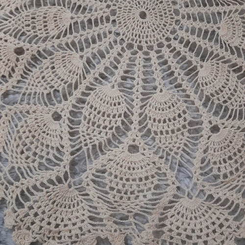 Set of 2 handmade doilies like new, ecru-beige