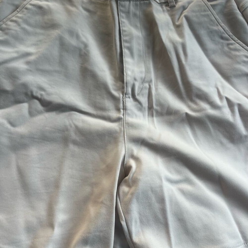 Women's beige bermuda shorts size 48 like new