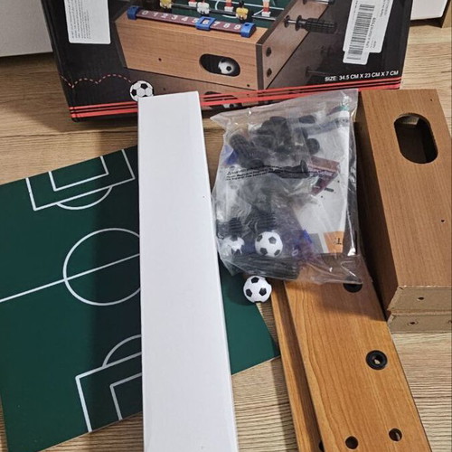 Mini wooden table football game new with 2 balls