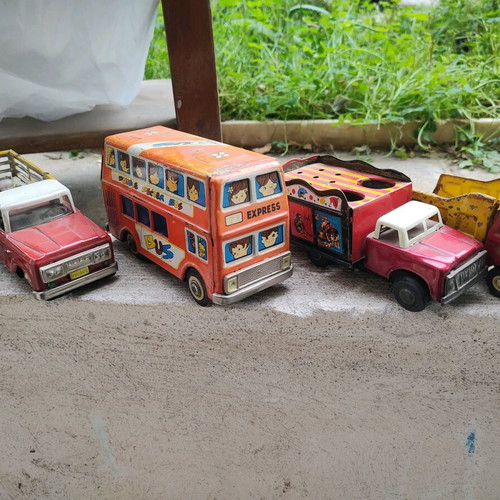 Antique cars used, set of 15 metal models