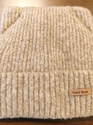 Knitted cat ears hat new, one size, beige