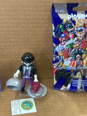 Playmobil 9146 Series 11 Ghost Butler нов