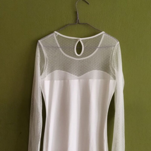 Fitted blouse with transparency size M like new, white