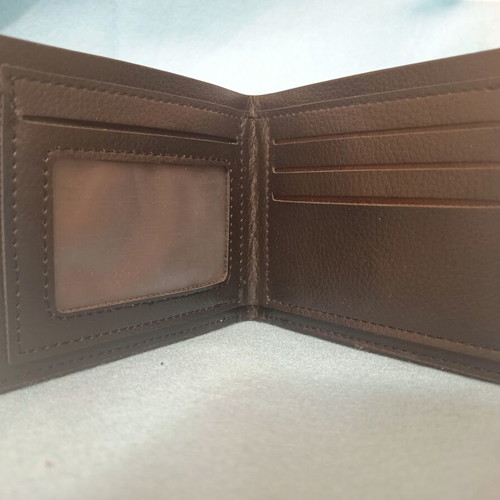Men's wallet made of leatherette like new, black