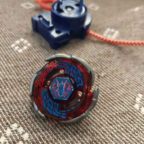 Beyblade Metal Fusion Hasbro like new with launcher and key