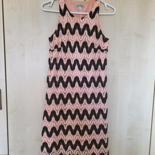 Lace dress S/M, pink and black