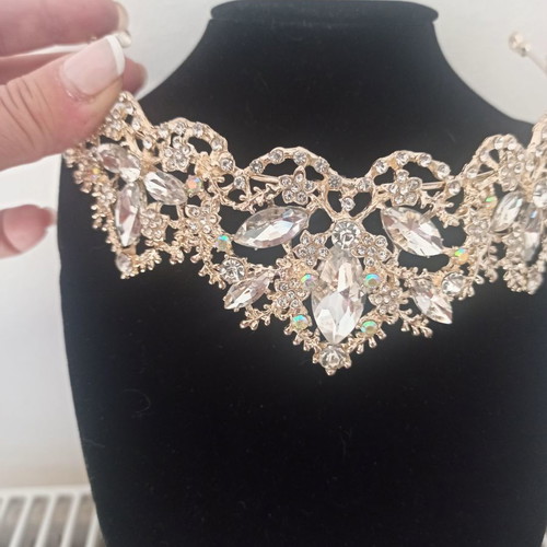 Tiara used, impressive for special occasions