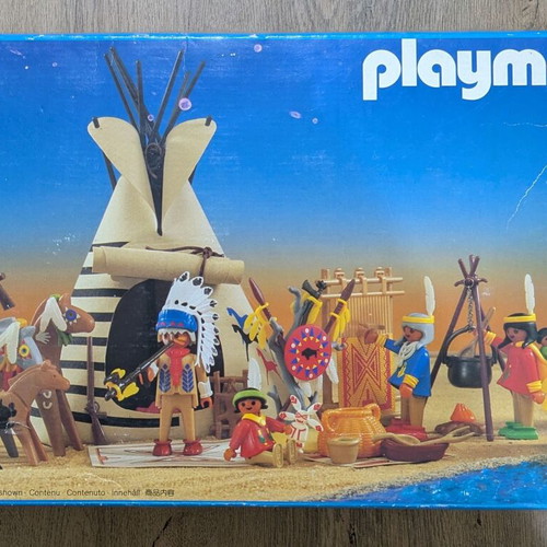 Playmobil Western 3733 Indian Village set used with box