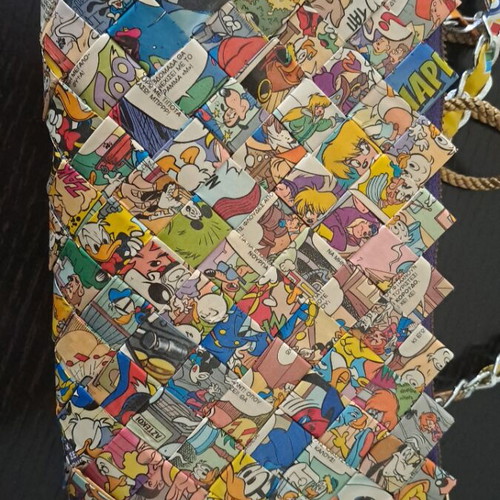 Handmade crossbody bag like new, woven comic strips