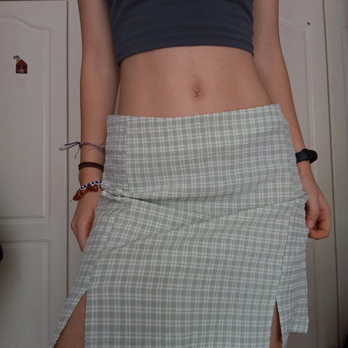 Pistachio skirt Shein like new, size S 36 8, white and green