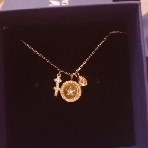 Swarovski necklace with Sagittarius symbol new