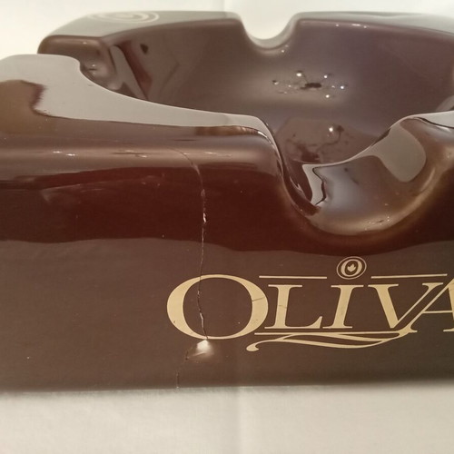 Large ceramic OLIVA cigar ashtray used with crack