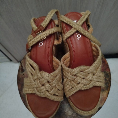 Migato platform sandals used, size 36, beige