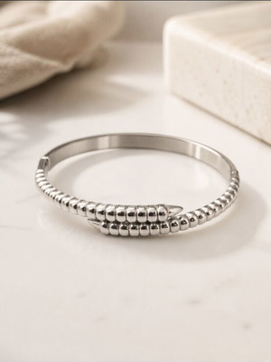 Handcuffs made of stainless steel in silver color new
