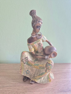 Decorative figurine African woman with jug used