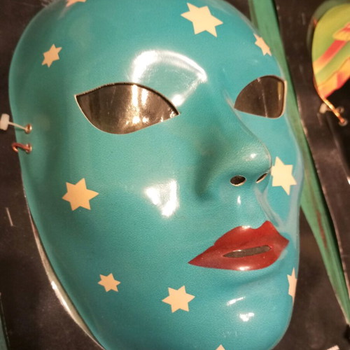 Vintage plastic carnival masks used, pack of 7