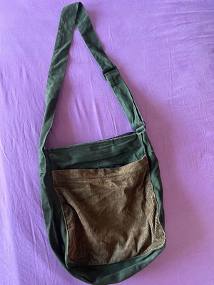 Corduroy shoulder bag used, black and brown