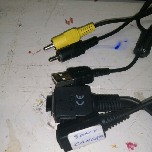 Sony camera cable like new