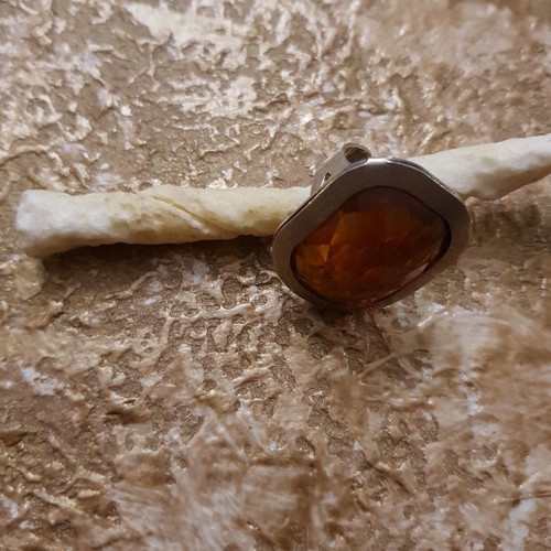 Silver ring used