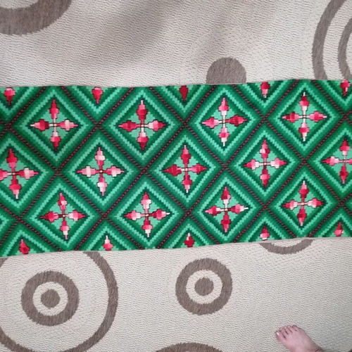 Handmade rug with 2 mats
