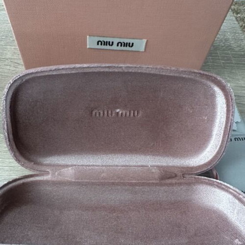 Miu Miu glasses case with accessories, pink