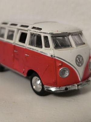 Μινιατούρα Maisto Volkswagen Van Samba κλίμακα 1/40 σαν καινούργιο