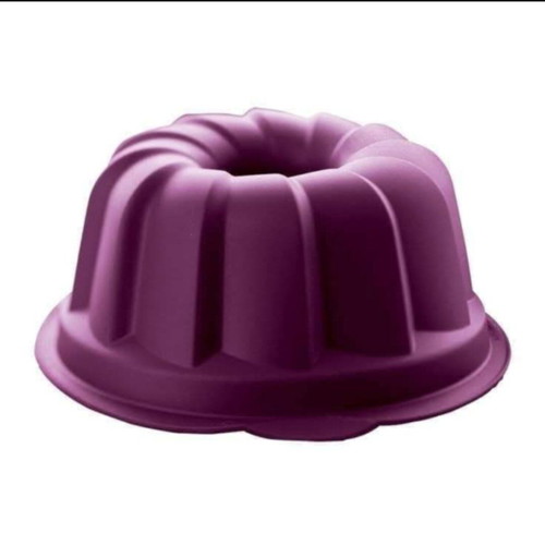 Tupperware cake mold new