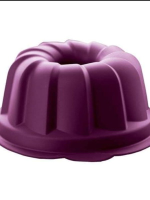 Tupperware cake mold new