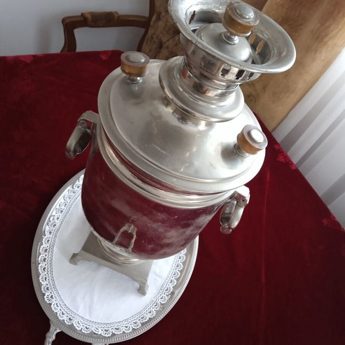 Russian samovar like new, late 18th early 19th century