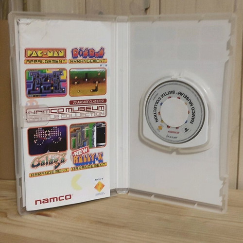 Namco Museum Battle Collection PSP like new, 20 games