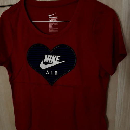 Nike children's t-shirt XL like new, red