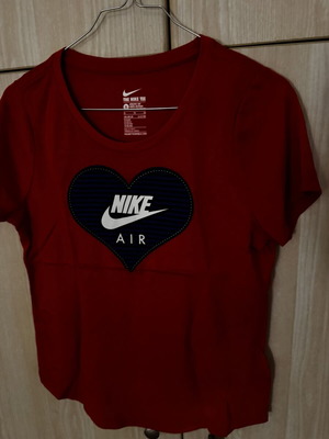 Nike children's t-shirt XL like new, red