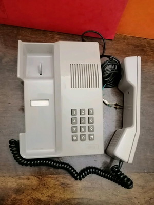 Iris 2000 wired telephone used, gray